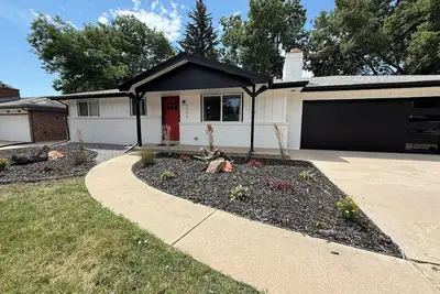 Image de Ultimate Arvada Game House: 4 King Beds + Hot Tub! Close to Denver & Red Rocks