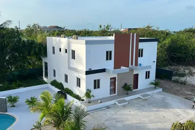 Image de Twins Villa - Mellizo B - Charming 2-bedroom villa with Ac in Long Bay Hills