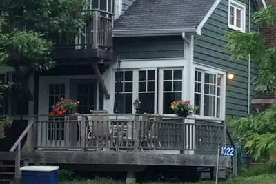 Image de Old school Muskoka Cottage