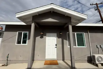 Image de Brand New Muji Style 3b3b Retreat • Room Courtyard