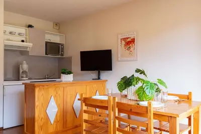 Image de Appartement pour 6 près des pistes avec parking à Saint-Lary
