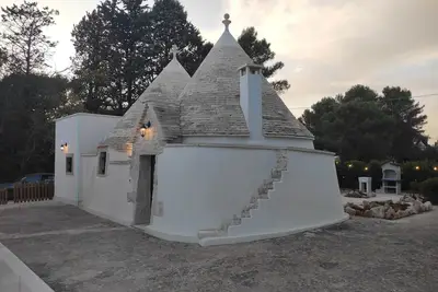 🌿 Villa with Trulli and Pool 🌿