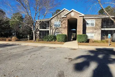 Image de Serene 2-bedroom condo near Sportsplex in charming Foley