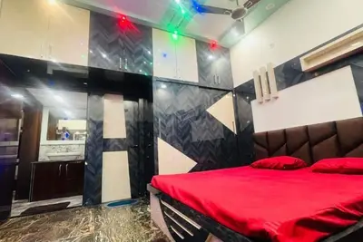 Image de Shree LaadliJu Kothi 2bhk where modern luxury meets the warmth of a managed home