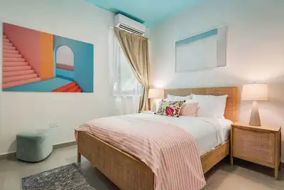 In Condado Beach | Beautiful Pool With Tanning Bed