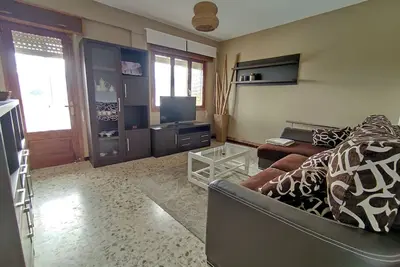 Image de Torre Plaza 5. A spacious apartment in Boiro, beaches and terraces.