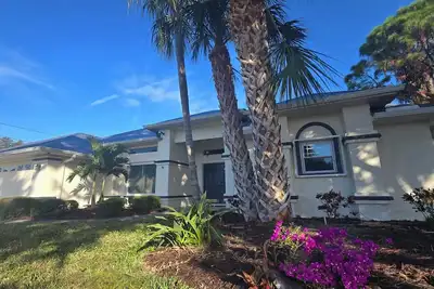 Image de Private Pool & Spa - Spacious 4br Family Home in Bradenton