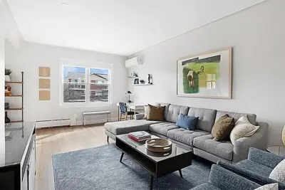 Image de Astoria Place by Rove Travel Renovated Apartment