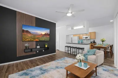 Serene 2br: Scottsdale, Pet-friendly, Sunrise Peak