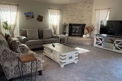 Image de 3br family retreat for adventure: golf, hiking, historic Route 66 & Grand Canyon