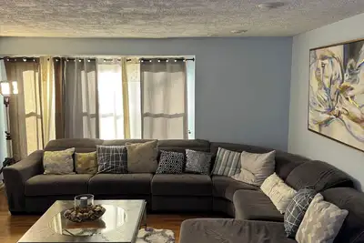 Image de Are you searching for a lovely spot to unwind with your family? This place yours