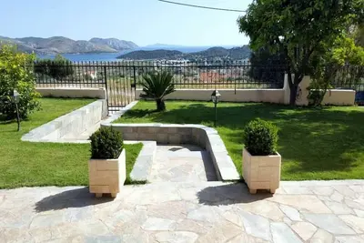 Image de Villa Christina – Seaside Retreat with Garden & Bbq in Anavyssos