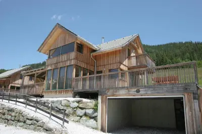 Image de Chalet luxe sur les pistes avec sauna et jacuzzi