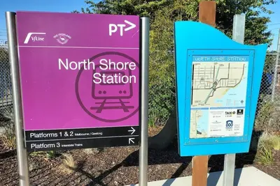 Image de Modern Geelong Unit (green)