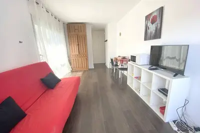 Image de Studio confortable à Roses avec climatisation et terrasse