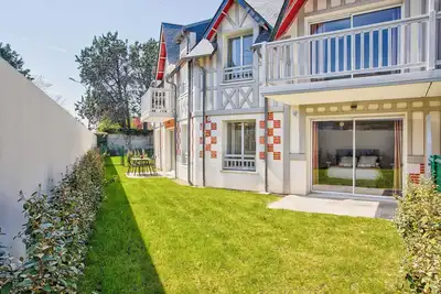 Image de Studio 21 - Appt 1 - Un Singe en Hiver - Tourgéville à quelques pas de la plage