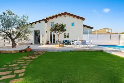 Image de Private Sicilian Garden Villa + Saltwater Pool, Close to Beaches.