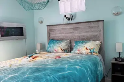 Image de Zen-Inspired Bradenton Retreat – Calm, Cozy Tranquil Bradenton Getaway