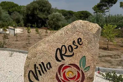 Image de Villa Rose Sardegna\nA 200m de la plage, piscine privée, 5 chambres et jardin