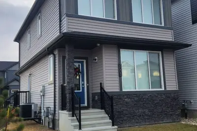 Image de Northside Dream Home – Comfortable, Family-Friendly Stay in Edmonton