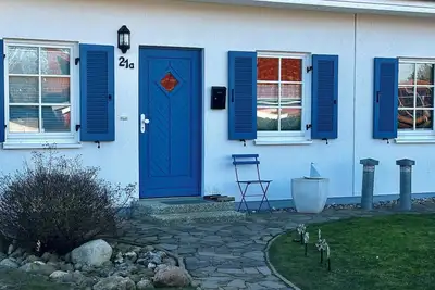 Image de Cozy semi-detached house with fireplace and terrace close to the Baltic Sea