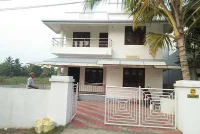 Image de Peaceful 5-bedroom house perfect for relaxing stays in Thrissur, Kerala, India