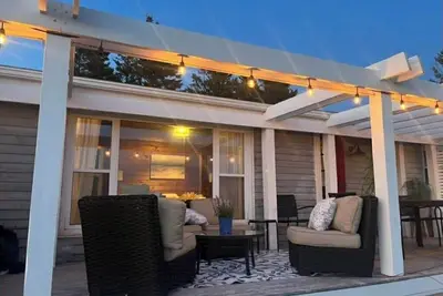 Image de Bayview Sunset Cottage - Spectacular Water View and Sunsets near Cavendish Beach