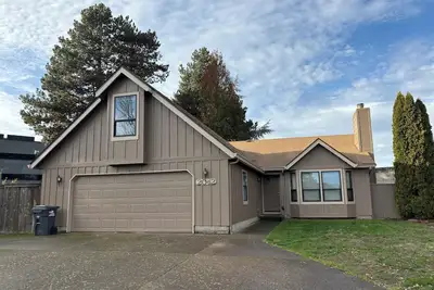 Image de Cozy 3-bedroom house with office loft in Eugene awaits you