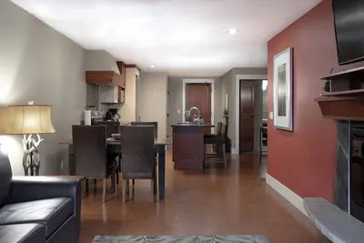 Image de Cozy 1 Bedroom Located in Solara Resort