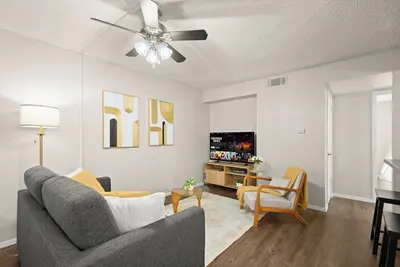 Image de . \tLuxury Hyde Park 1-Bedroom | Pool Access • Sleeps 4