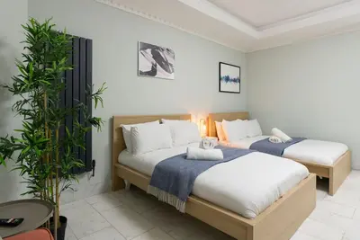 Image de Finchley Road Studios by PrimeCityHosts - S4