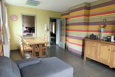 Image de Grand appartement familial • 300m de la plage • Parking privé • Lits faits