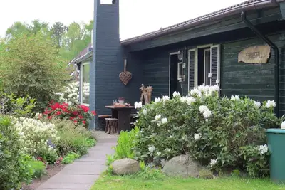 Image de Vacation home on private lake with bathing beach, pets welcome, very quiet location