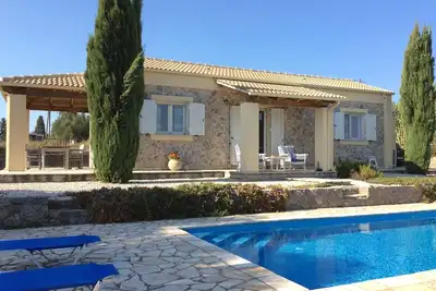 Image de Secluded, Villa Azalea. Private Pool. Spectacular Views. Restful. \"A Hidden Gem\"