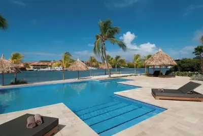 Image de Apartment in quiet resort with 2 pools and beach, 3 minutes from Jan Thiel Beach