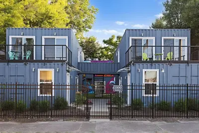 Image de Eco and Work Friendly Stay Near NuLu & Downtown