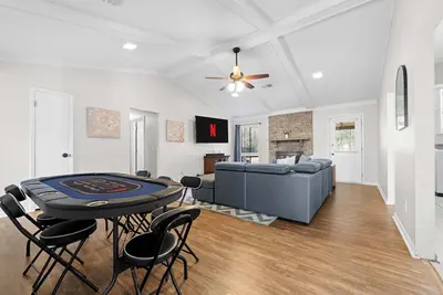 Image de 3br•2Bath•Fire Pit•Family Friendly•Near Fort Moore