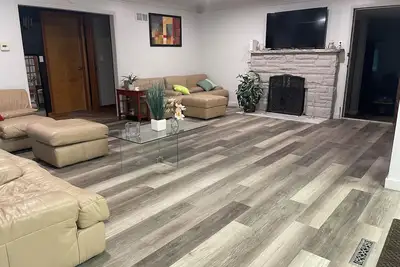 Image de Tranquil house in Omaha perfect for a relaxing getaway