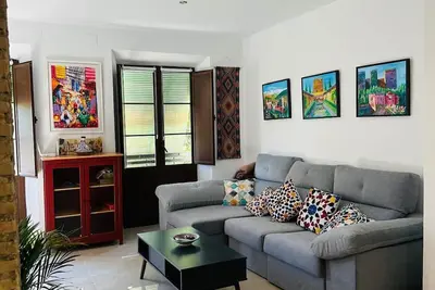 Image de Albaicin, a stone's throw from downtown