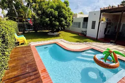 5br Tropical Oasis W/ Pool Near Beach