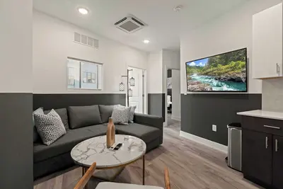 Image de Stylish 3br Haven | Sleeps 8 | Northern Liberties