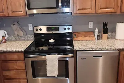 Image de Beautiful  2-bedroom townhome in charming Elko, Nv has it all