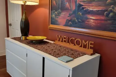 Image de Mid Century style, Mt Hood, Gorge, City accessibility. 2 bedroom in Clackamas