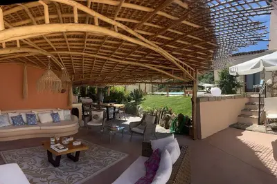 Villa Jasmine Emerald