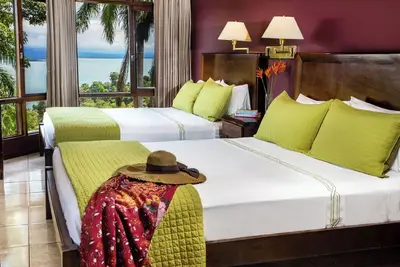 Image de Discover ocean views at Tulemar Bungalow  in Manuel Antonio!