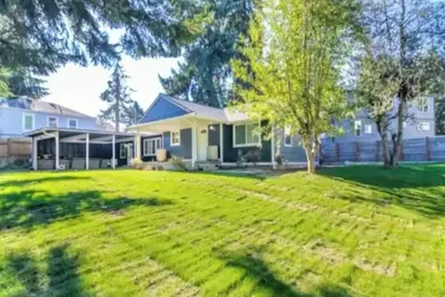 Image de Modern Family-Friendly, Fully Renovated 3br Home Minutes from the Airport