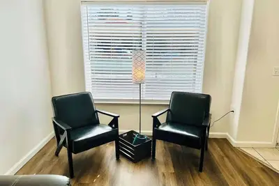 Image de 2Bedroom/2. 5 Bath/Sleeps7/G8