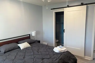 Image de Wonderful 2 Bedroom Condo-with 2 1/2 baths.