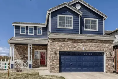 Image de Marvelous 4-bedroom house with Ac in vibrant Aurora