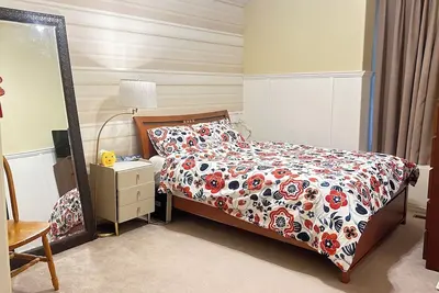 Image de Luxury & Spacious House Near Coquitlam Town Centre